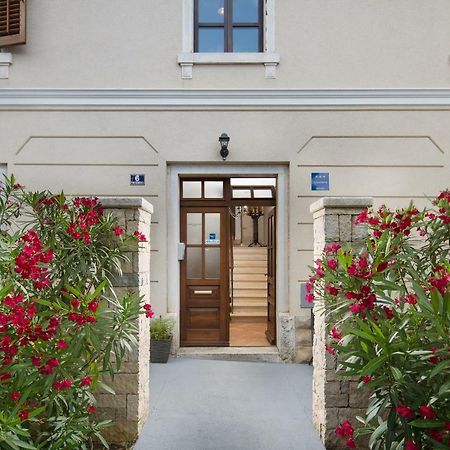 Apartments Bonaparte Пореч Экстерьер фото