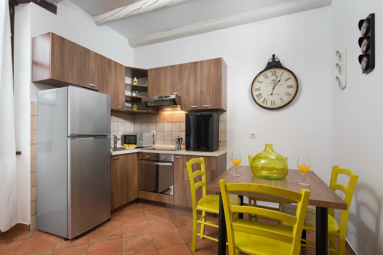 Apartments Bonaparte Пореч Экстерьер фото