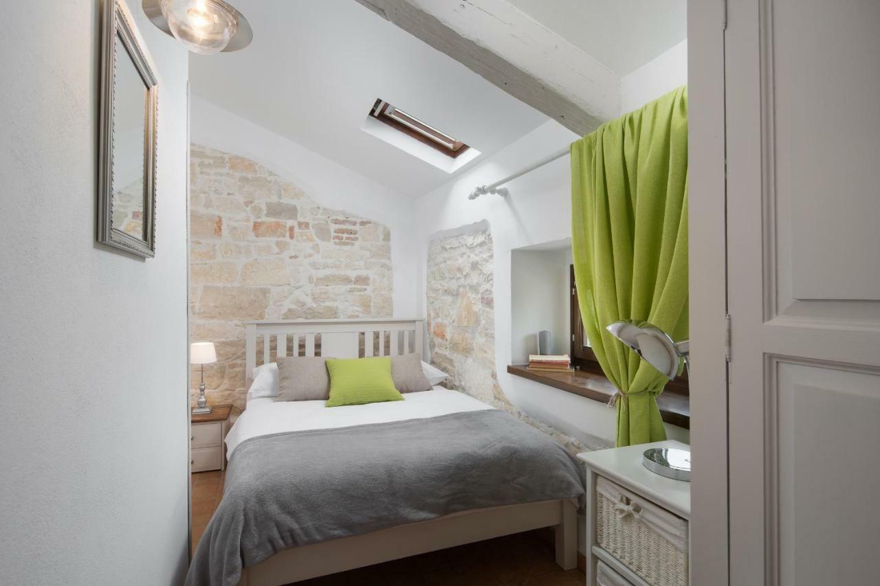 Apartments Bonaparte Пореч Экстерьер фото